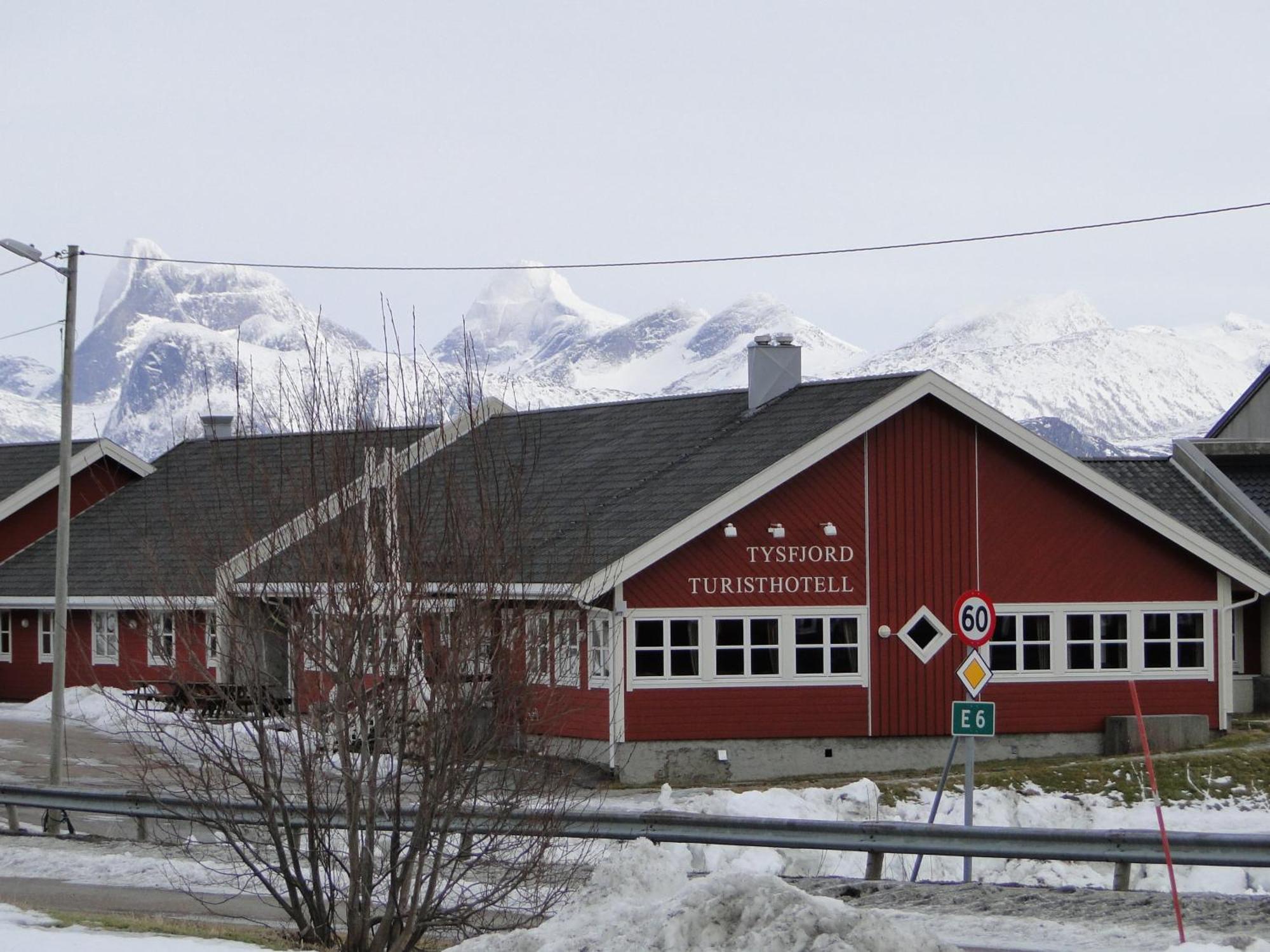 Tysfjord Hotel Storjord I Tysfjord Buitenkant foto