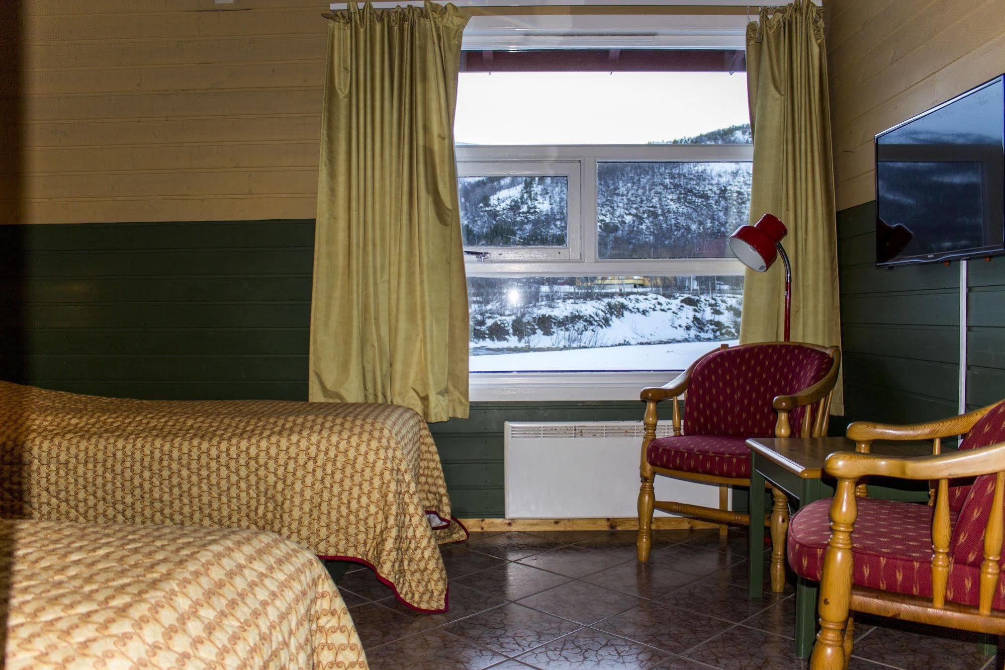 Tysfjord Hotel Storjord I Tysfjord Buitenkant foto