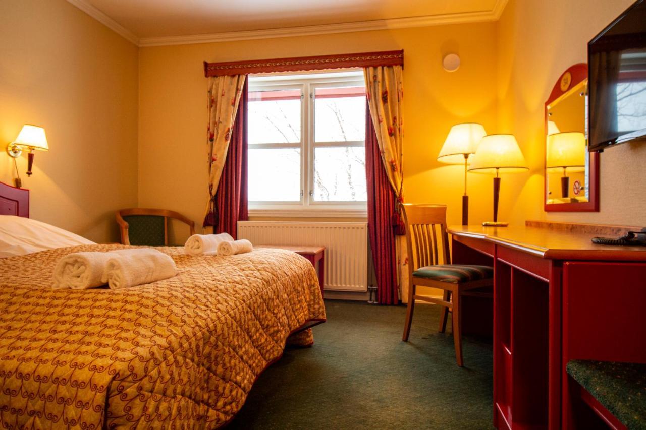 Tysfjord Hotel Storjord I Tysfjord Buitenkant foto