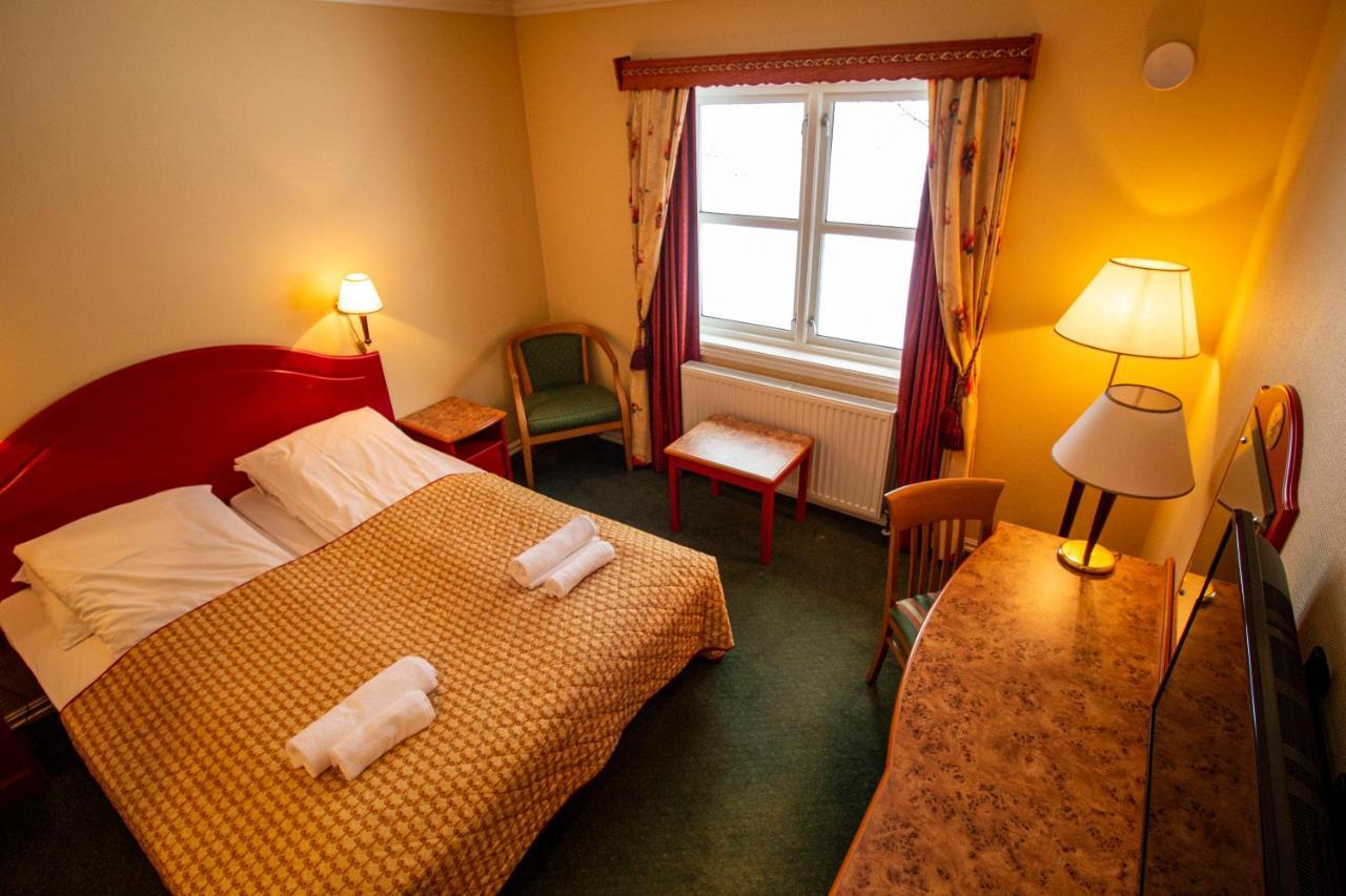 Tysfjord Hotel Storjord I Tysfjord Buitenkant foto